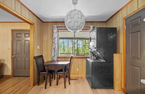 Skyland Cabina | ~Charming Cabin in Arden NC~near Shopping~Airport~Dining