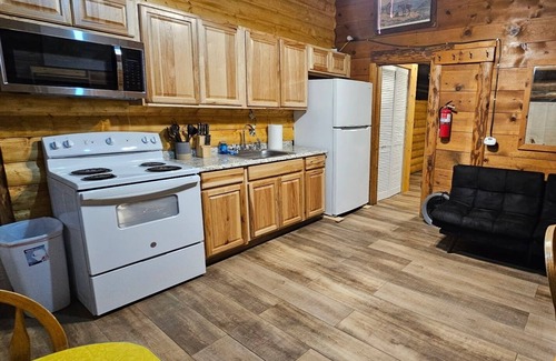 Cooke City-Silver Gate Cabina | Charming Cabin in Cooke City