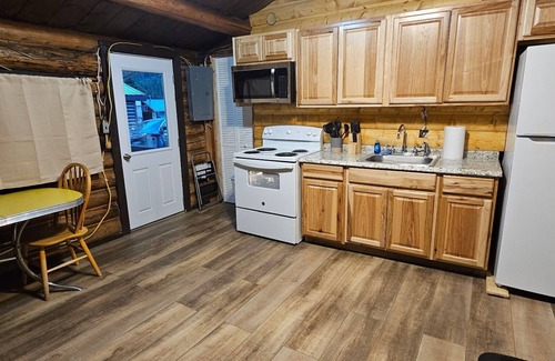 Cooke City-Silver Gate Cabina | Charming Cabin in Cooke City