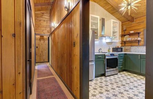 Austerlitz Cabina | Charming cabin with WiFi nestled in serene Austerlitz near the Berkshires