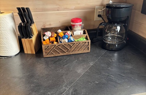 Eldon Cabina | Charming cabin with WiFi and AC in delightful Eldon