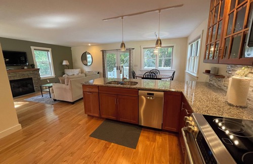 Camden Casa | Charming Camden Home in a quiet and convenient location