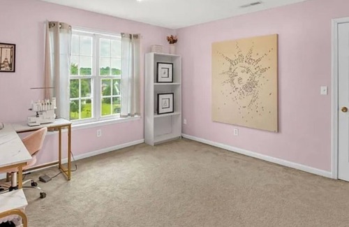 Winston - Salem Casa | Charming Cape-Cod Retreat in South Winston Salem