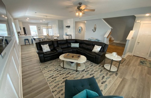Carova Beach Casa | Charming Carova Cottage on 4x4 beach, Heated Pool, Hot Tub, Close Beach Access.