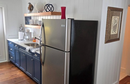 Cottage District Cabaña | Charming carriage house in marvelous Watercolor.
