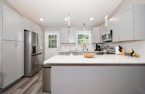 Cary Casa | Charming Cary Home~Centrally Located~Comfortable beds
