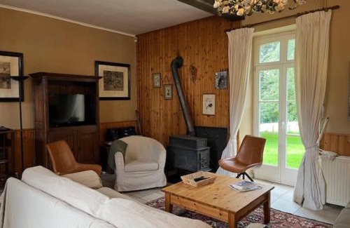 Roumont Casa | Charming Castle in Roumont