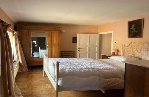 Roumont Casa | Charming Castle in Roumont