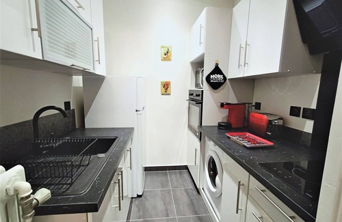 Aix-les-Bains City Center Apartamento | ¡Apartamento acogedor en el centro de Aix-les-Bains con todas las comodidades y WiFi!