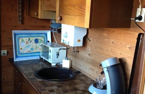 Sint Maarten Chalet De Esquí | Encantador chalet a 5 km de la costa, con piscina y parque infantil.