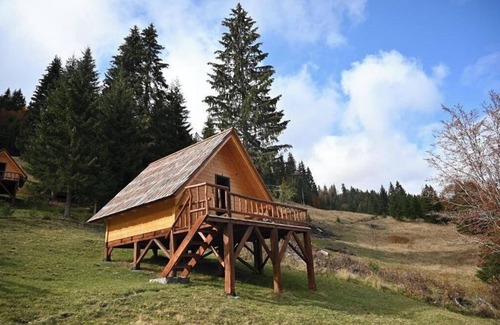 Montenegro Casa | Charming Chalet for 2