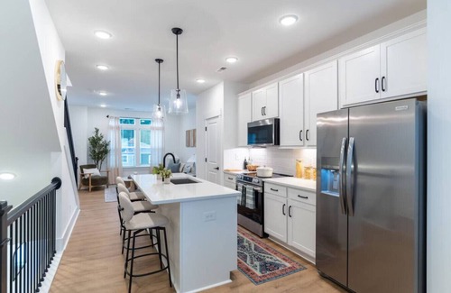 Charlotte Apartamento | Charming Charlotte Townhome