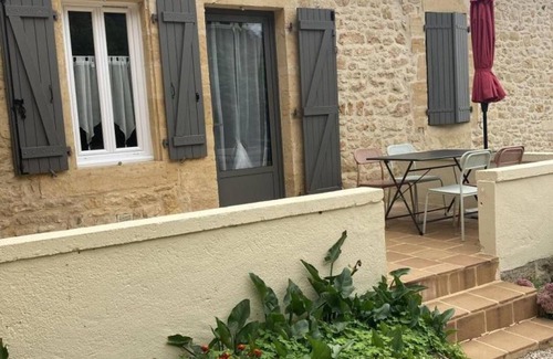 Calviac-en-Perigord Cabaña | Encantadora casa rural con garaje y bicicletas, cerca del Dordoña y sitios turísticos