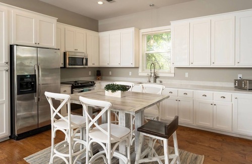 Cassine Village Casa | Nueva propiedad en Cassine Village, Seagrove Beach, a 5 minutos a pie de la playa!