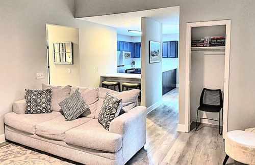 Kings Grant Casa | Charming Coastal Cottage Near Beach & Downtown