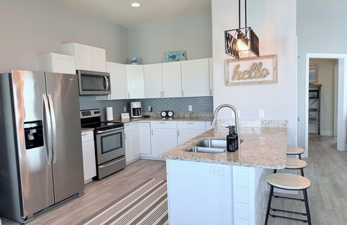 Rockport Casa | Charming Coastal Cottage with Community Pool