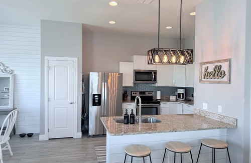 Rockport Casa | Charming Coastal Cottage with Community Pool