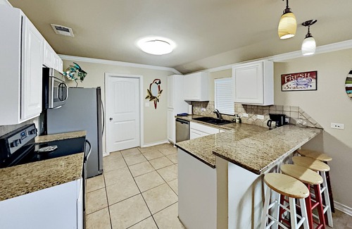 Shibui Sands Casa | Charming Coastal Port Aransas Home - Minutes to Beach & Newly Renovated!