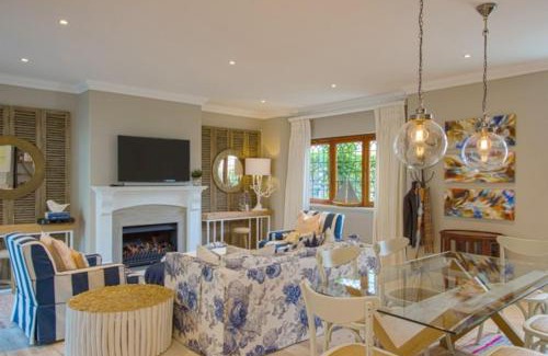Kalk Bay Casa | Charming Coastal Townhouse at The Majestic