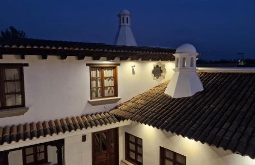 Antigua Guatemala Casa | Charming Colonial Villa Azotea