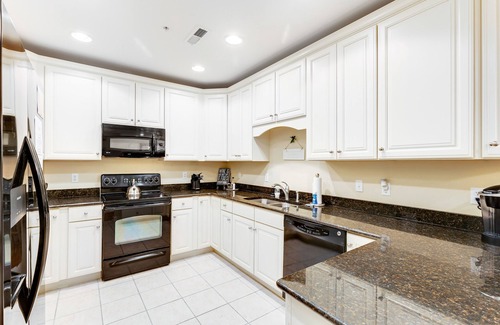 Sun Ridge Condominio | Charming condo near the pool with hot tub & tennis