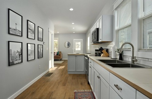 Kansas City Casa | Charming, corner lot bungalow! Newly renovated!
