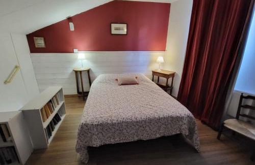 Candes-Saint-Martin Casa | Charming cottage in the Loire Valley castles
