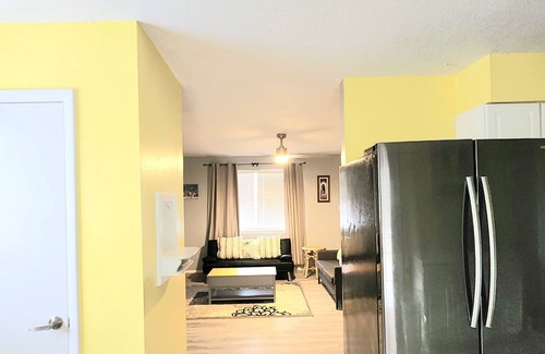 Savannah Cabaña | Charming Cottage Close to Beach & City