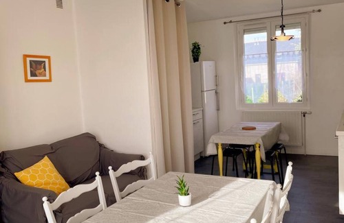 Muides-sur-Loire Cabaña | Casa rural confortable cerca de Chambord, ideal para familias y amigos, bien equipada y decorada