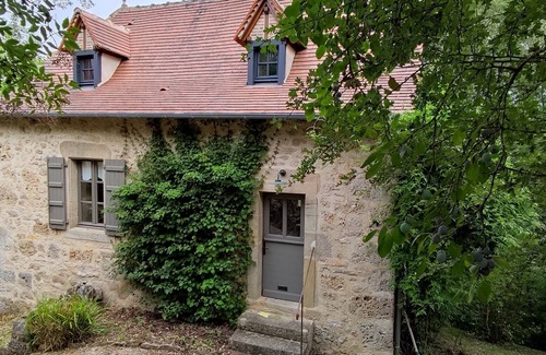 Balaguier-d'Olt Casa | Charming cottage with swimming pool close to tourist attractions and hiking trails
