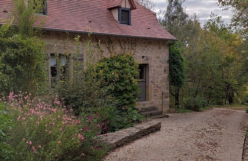 Balaguier-d'Olt Casa | Charming cottage with swimming pool close to tourist attractions and hiking trails
