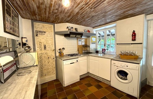 Saint-Cyprien Casa | Charming cottage with private pool and huge garden, close to all amenities