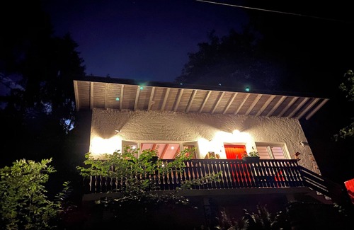 Luxembourg Ardennes Cabaña | Charming Cottage, fully equipped on private road/hiking trail in mature forest.