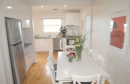 Romsey Cabaña | Charming Cottage on a Historic Farm