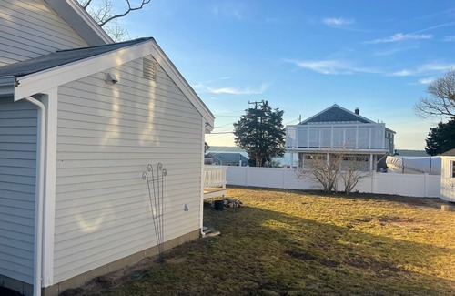 Mashpee Cabaña | Charming cottage on Seconsett Island, Mashpee with water views of Waquoit bay.