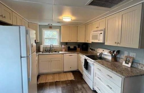 Frisco Casa | Charming Cottage Retreat in Frisco