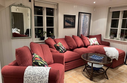 Fiskebackskil Casa | Charming cottage with patio