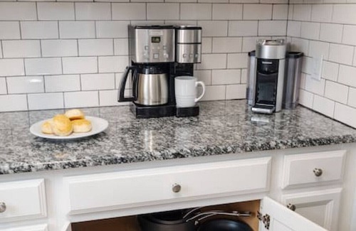 Stanley Cabaña | Charming Cottage w/ Incredible Views & Firepit