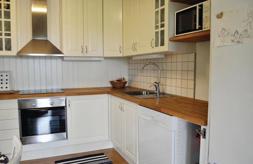Kristinehamn Casa | Alojamiento de 3 habitaciones en Kristinehamn