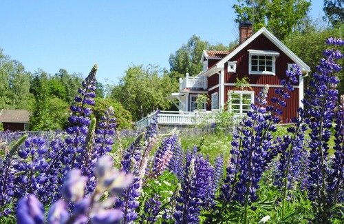 Kristinehamn Casa | Alojamiento de 3 habitaciones en Kristinehamn