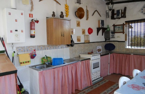 Alpandeire Casa | Encantadora y acojedora casa de campo con piscina privada. Vistas a las montañas