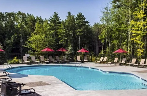 Wells Cabaña | Charming Cottage with a Game Room, Pool, and Coastal Attractions Nearby
