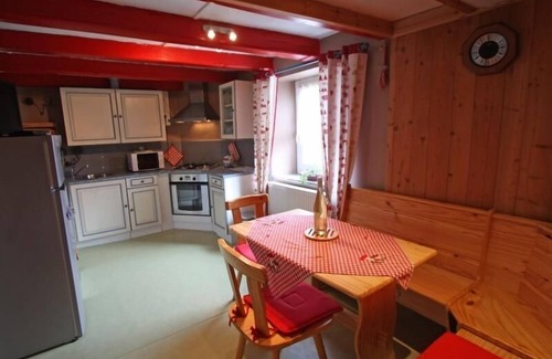 Gerardmer Cabaña | Encantadora casa con terraza, WiFi y garaje para motos en Gérardmer