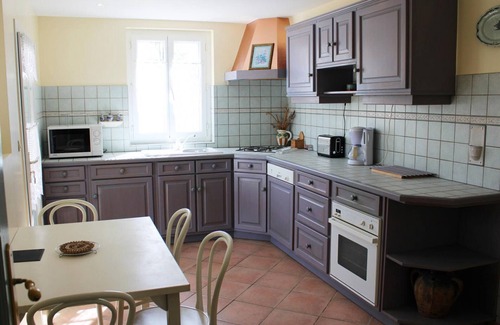 Yviers Cabaña | Casa rural con piscina privada, WiFi y entorno natural
