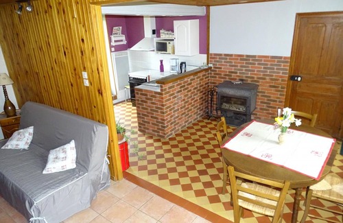 Hyds Cabaña | Fermette avec terrasse et jardin clos, proche station thermale, animaux acceptés