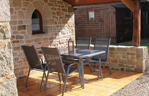 Megrit Casa | pequeña y encantadora casa de campo LA MAISON DU BONHEUR