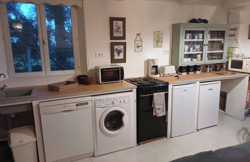 Credin Cabina | Charming country house in Crédin, near Pontivy. sleeps 3, peace and quiet guaranteed