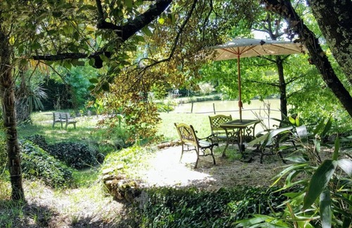 Laruscade Cabaña | Charming country residence