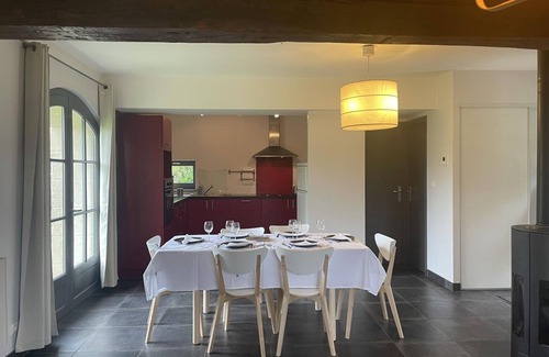 Autry-Issards Cabaña | Casa Rural Elegante con Jardín, Terreno para Caballos y Comodidades Modernas