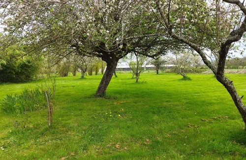 Le Chatelet Cabaña | Casa rural acogedora con jardín privado, entorno agrícola, rutas de senderismo y cerca de George Sand